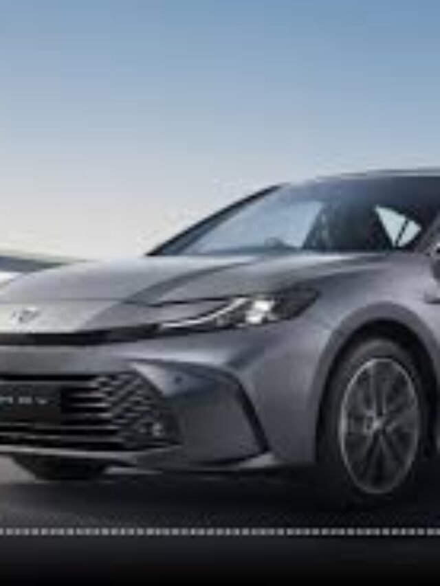 “2024 Toyota Camry Launched in India: Is ₹48 Lakh the Right Price for Its Features?”